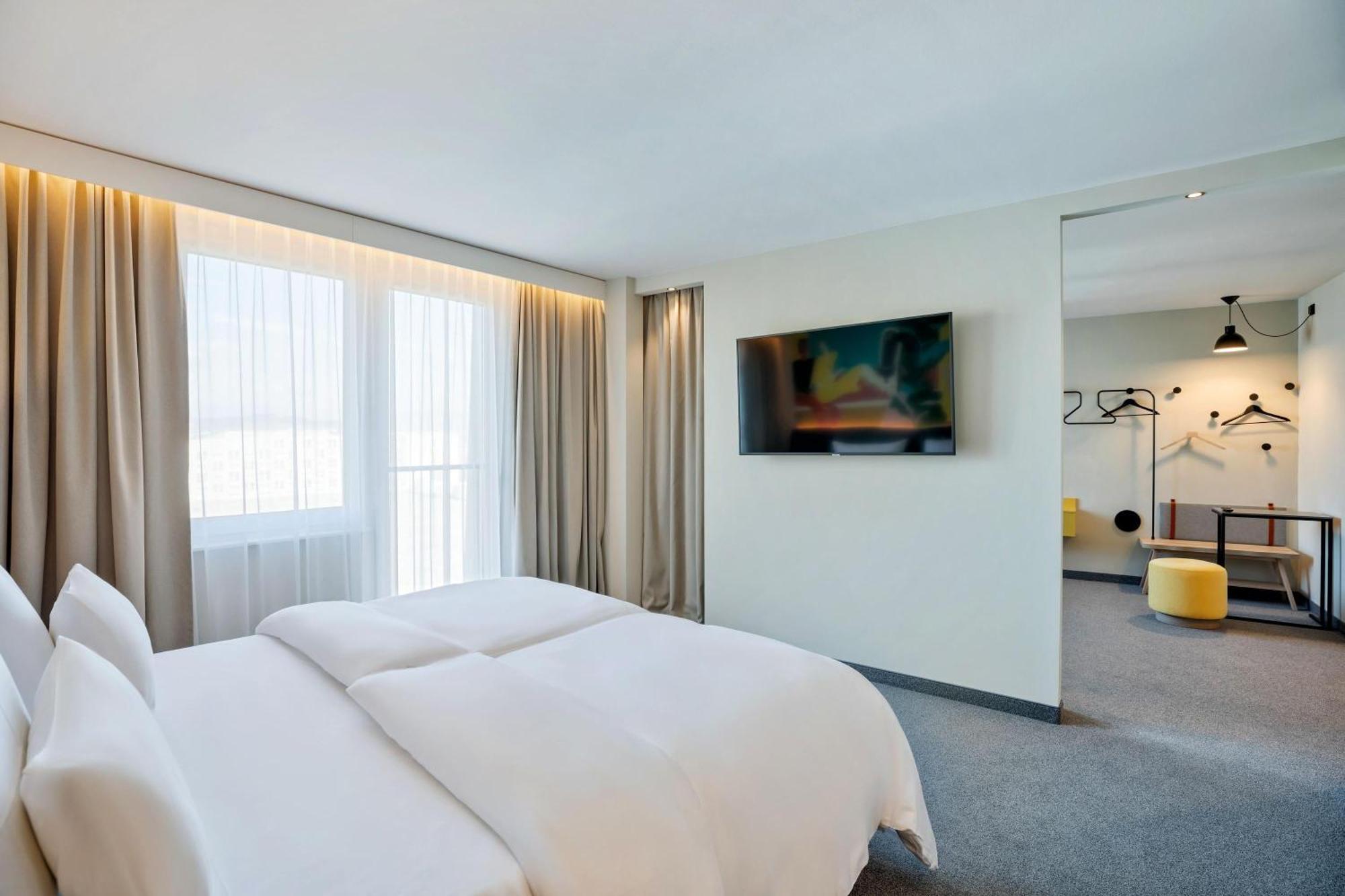 Spark By Hilton Vienna Messe Prater Экстерьер фото