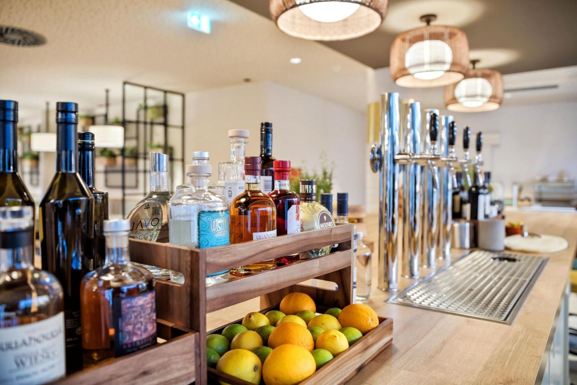 Spark By Hilton Vienna Messe Prater Экстерьер фото
