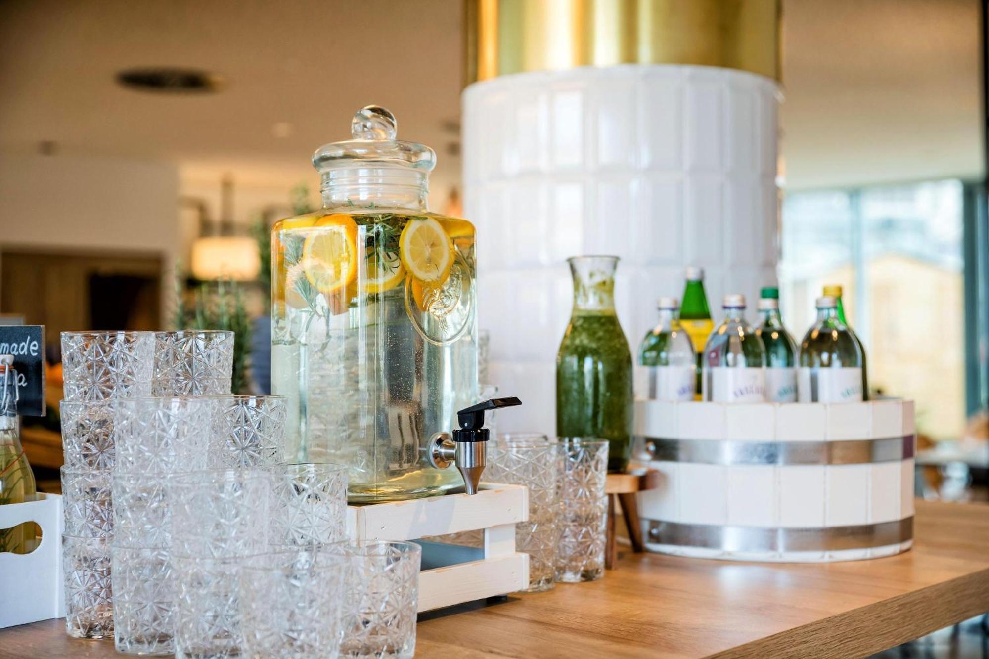 Spark By Hilton Vienna Messe Prater Экстерьер фото