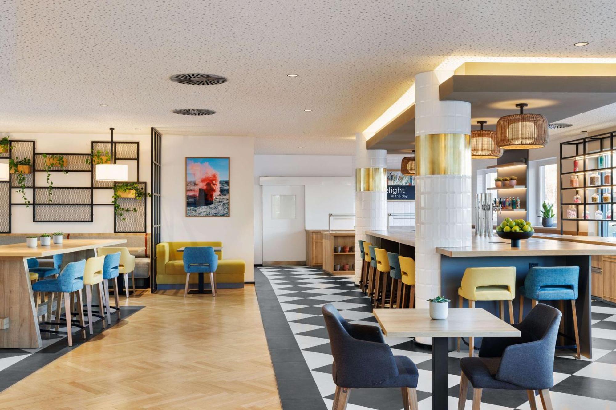Spark By Hilton Vienna Messe Prater Экстерьер фото